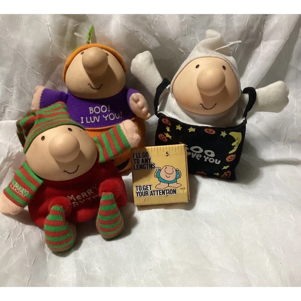 ZiGGY Lot Halloween & Christmas Plush Stuffed Toys + 1982 Boxed Fan Fold Ruler